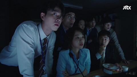 吃瓜看戏前线在线观看免费,揭秘“吃瓜看戏前线”在线观看的独家秘籍 第2张 吃瓜看戏前线在线观看免费,揭秘“吃瓜看戏前线”在线观看的独家秘籍 第2张